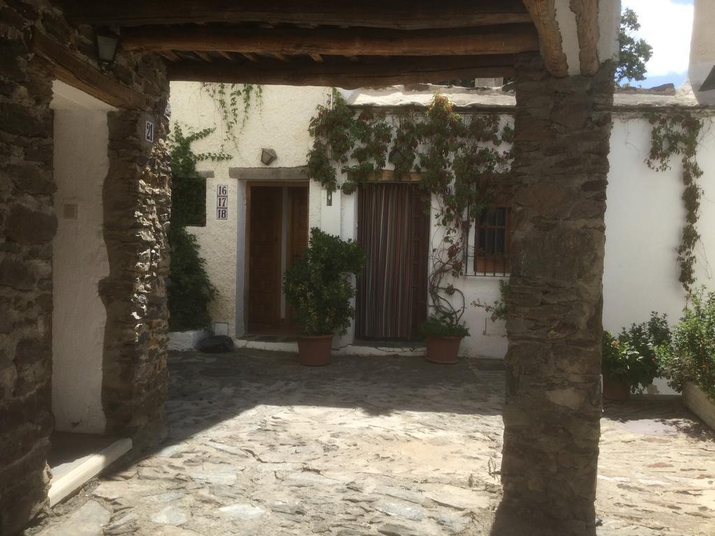 La Ermita Del Poqueira Apartment Bubion Bagian luar foto